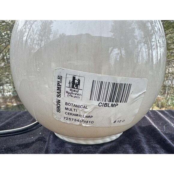 MWW Market Manual Woodworkers & Weavers Botanical Bulb Tulip Ceramic Lamp￼ - Picture 4 of 9